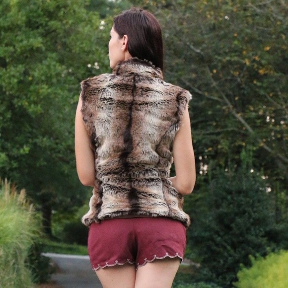 Vanilla Monkey | Womens Faux Fur Sleeveless Vest Brown Size M - Picture 2 of 6